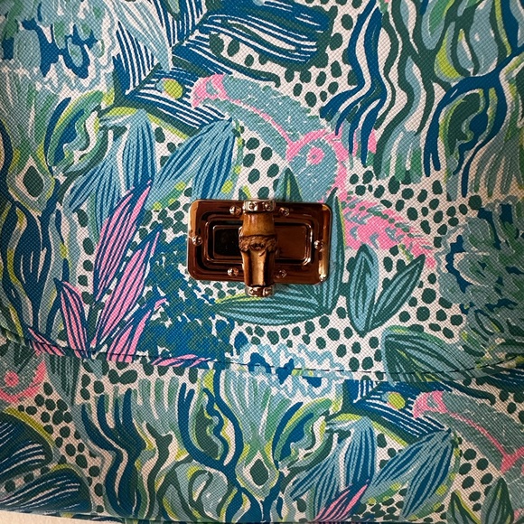 Lilly Pulitzer Top Handle Bag + Wallet Botanical Green Holiday in the Sun - Picture 2 of 5